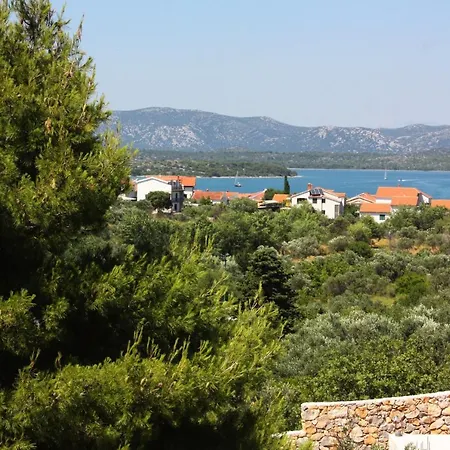 Guest house And By The Sea - 5085